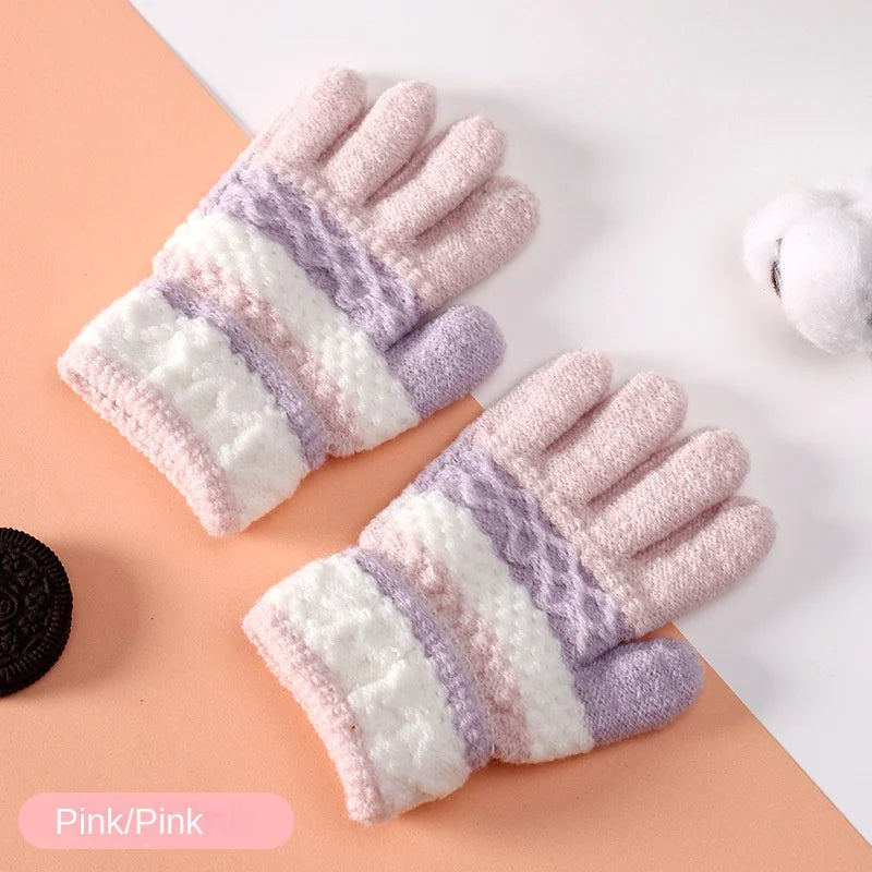 Autumn and Winter Children's Warm Gloves 3-8 Year Old Boys and Girls Thickened Striped Knitted Full Finger Gloves